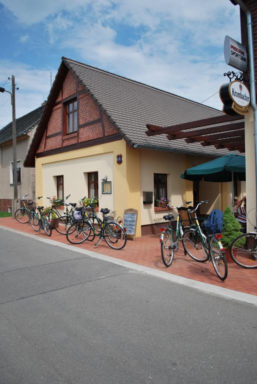 Gasthof Zum Slawen Vetschau Kültér fotó